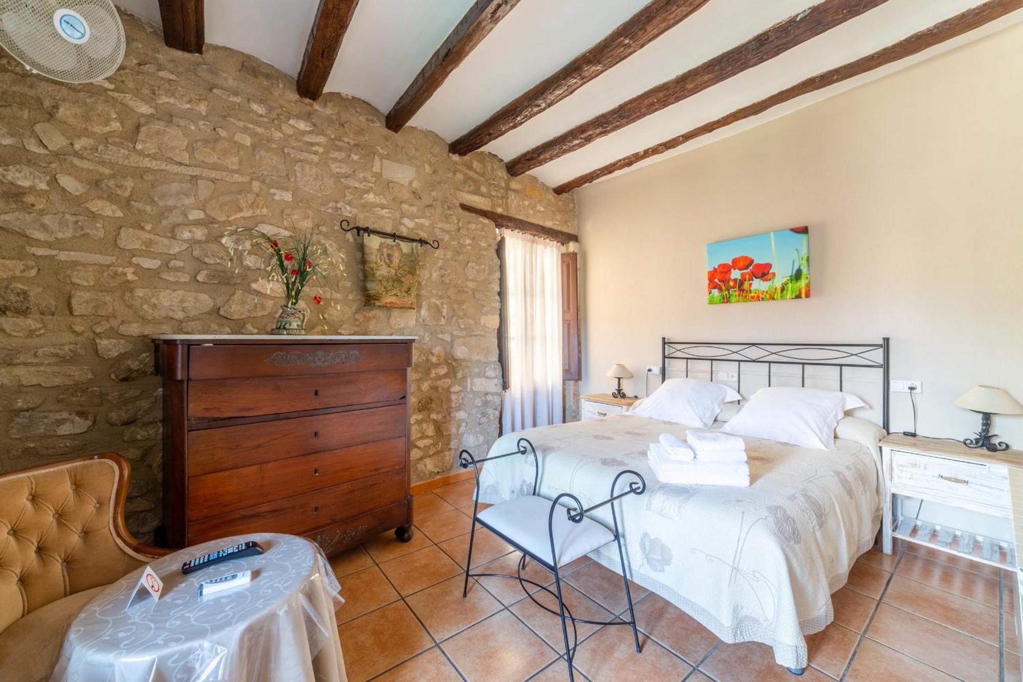 Hotel Fonda La Plaza Valderrobres Exterior foto