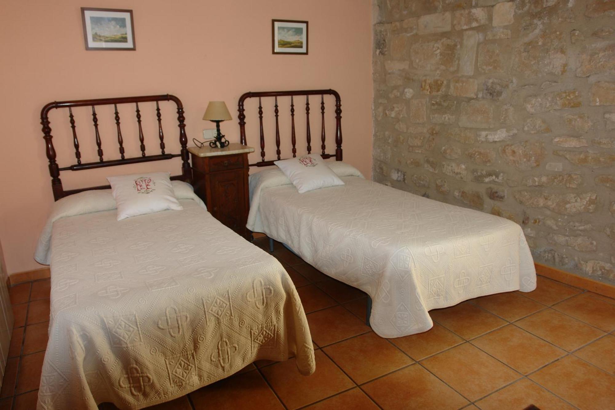Hotel Fonda La Plaza Valderrobres Exterior foto